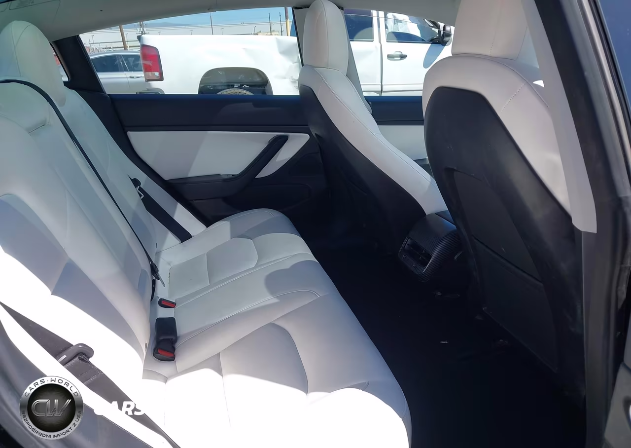 2019 Tesla Model 3 Long Range-Performance VIN:5YJ3E1EB3KF368143 - 8