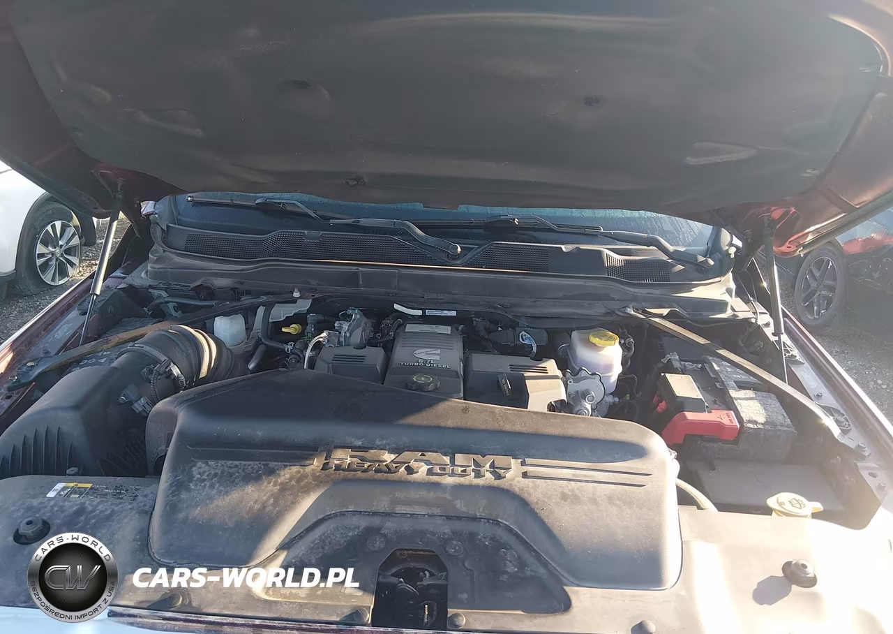 2019 Ram 2500 Laramie 4X4 6'4 Box VIN:3C6UR5FL0KG568437 - 10