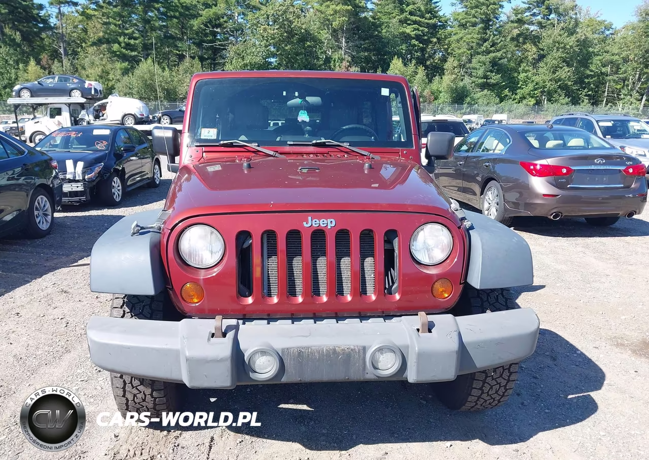 2008 Jeep Wrangler Unlimited X VIN:1J4GA39128L624492 - 12