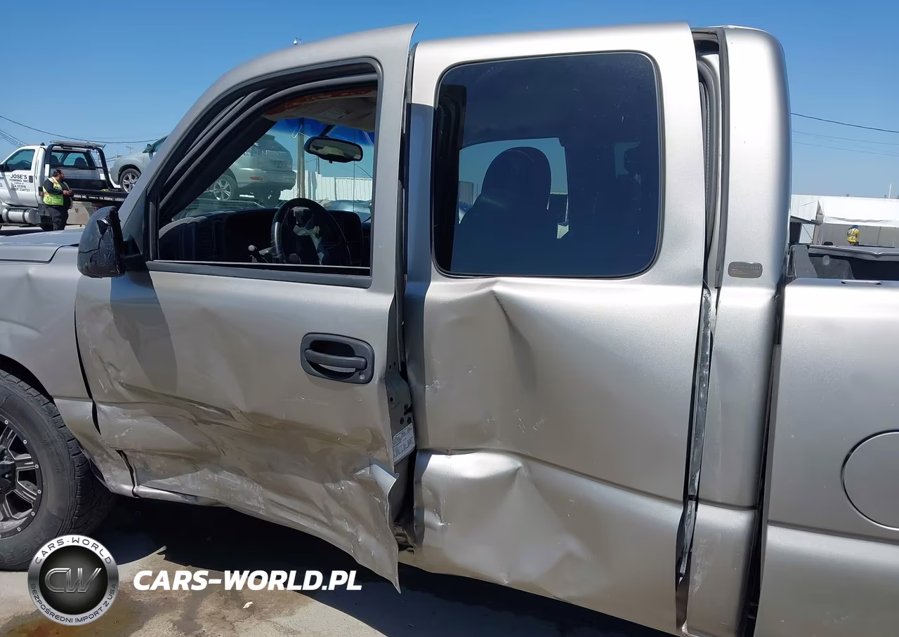 2003 Chevrolet Silverado 1500 VIN:2GCEC19V331344870 - 6