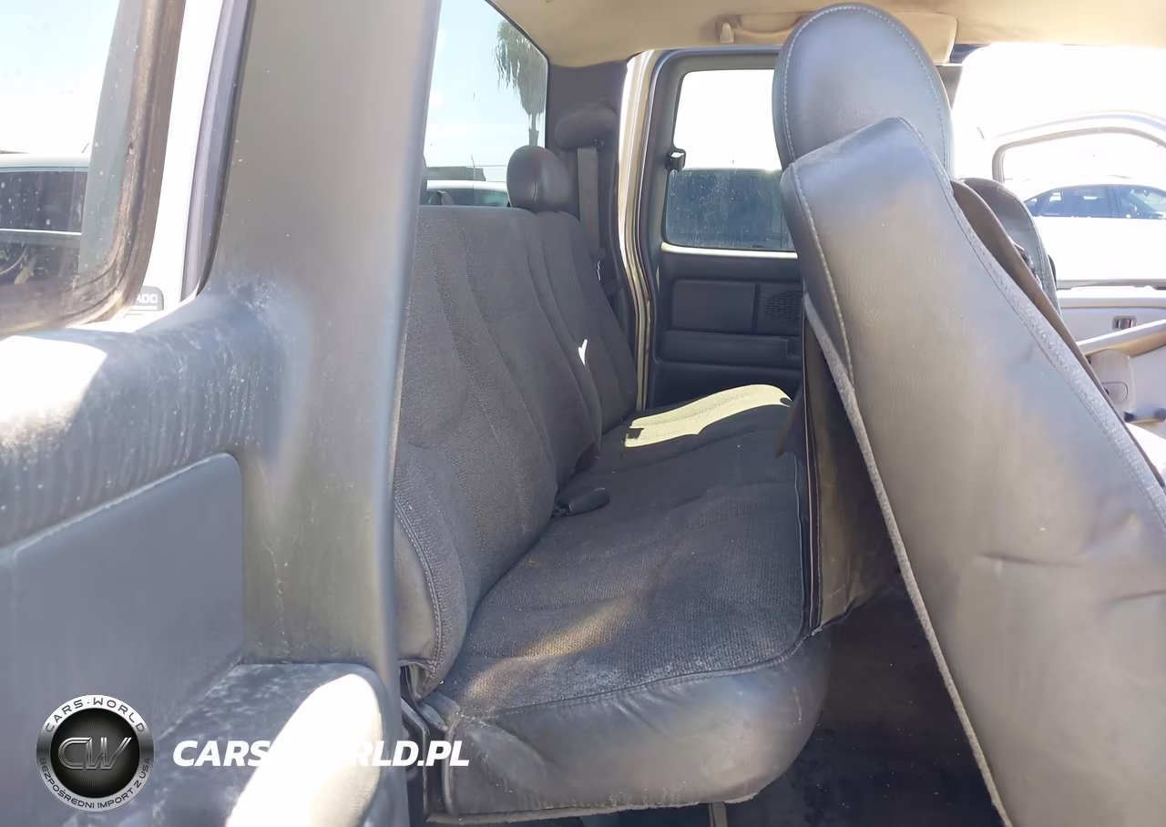 2003 Chevrolet Silverado 1500 VIN:2GCEC19V331344870 - 8