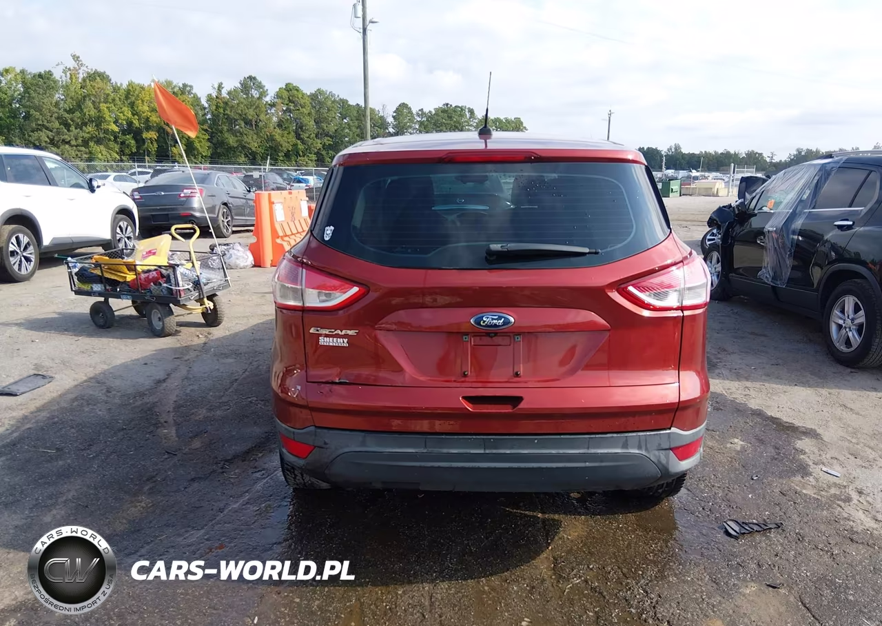 2016 Ford Escape S VIN:1FMCU0F75GUC35921 - 16