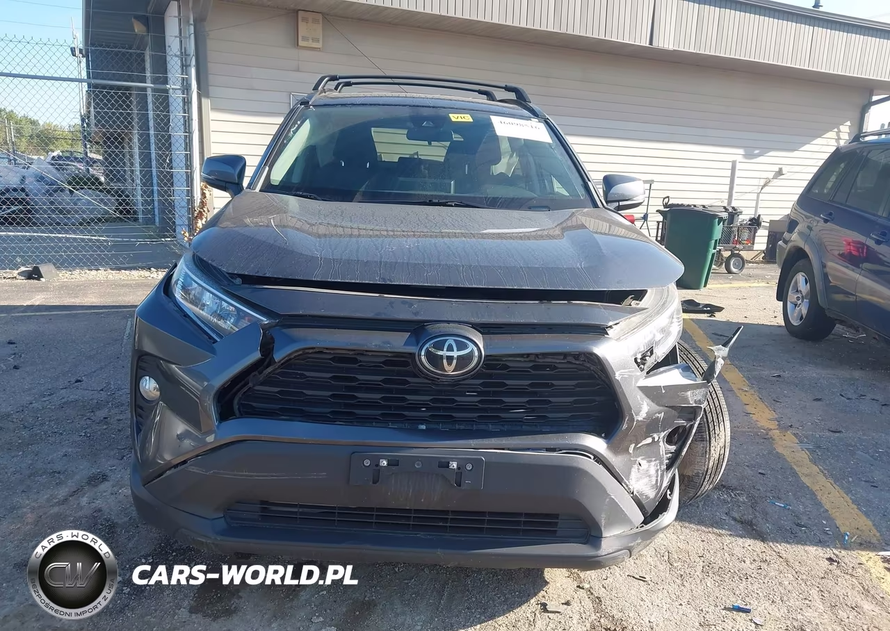 2021 Toyota Rav4 Xle VIN:2T3P1RFV3MC157950 - 12