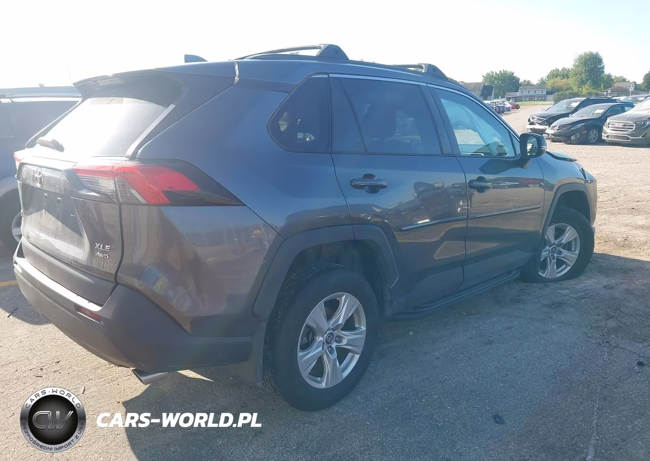 2021 Toyota Rav4 Xle VIN:2T3P1RFV3MC157950 - 4