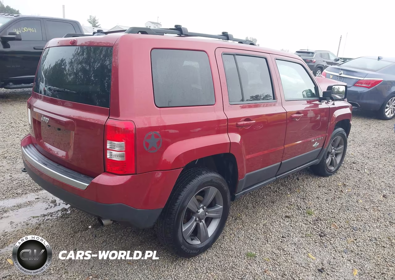 2013 Jeep Patriot Latitude VIN:1C4NJRFBXDD227968 - 4