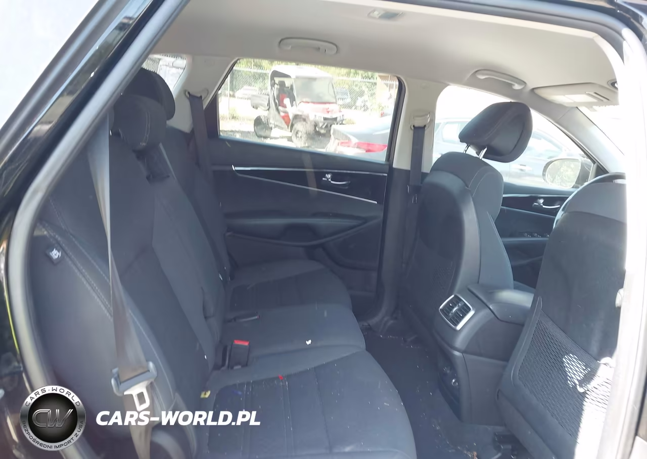 2016 Kia Sorento 2.4L Lx VIN:5XYPG4A3XGG164564 - 8