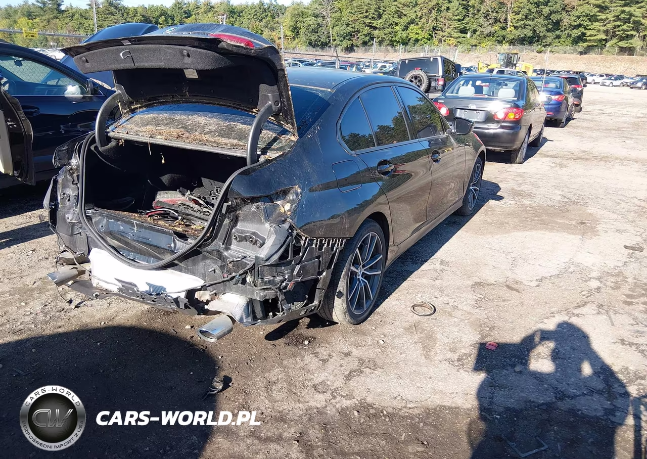 2021 BMW 330I xDrive VIN:3MW5R7J04M8B82331 - 4