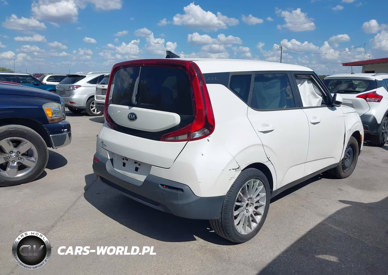 2020 Kia Soul Lx VIN:KNDJ23AU2L7735768 - 4