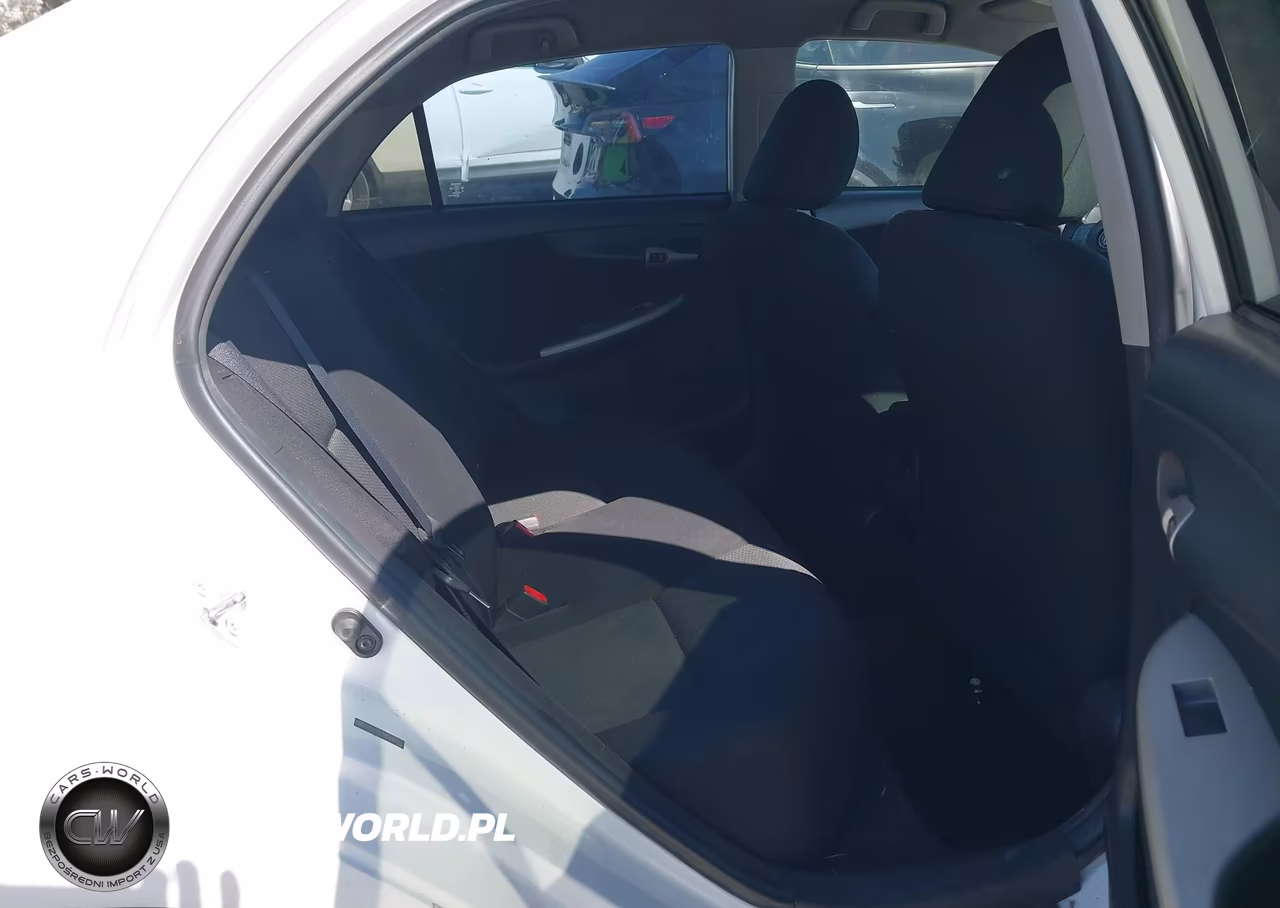 2010 Toyota Corolla S VIN:2T1BU4EE1AC438333 - 8