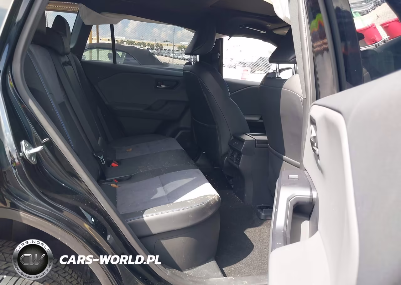 2026 Toyota Rav4 Xse VIN:JTM6CRAV4TD302212 - 8