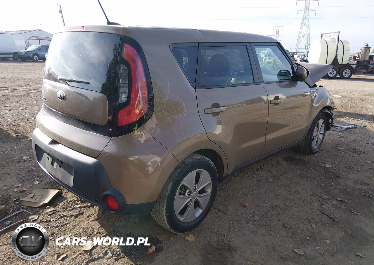 2015 Kia Soul VIN:KNDJN2A2XF7119787 - 4