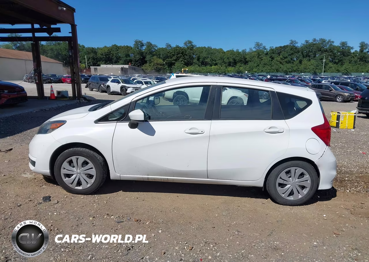 2017 Nissan Versa Note S Plus VIN:3N1CE2CP2HL372024 - 14