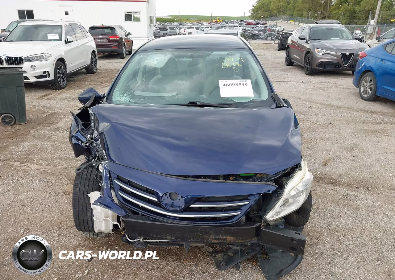 2013 Toyota Corolla Le VIN:5YFBU4EE5DP077452 - 13