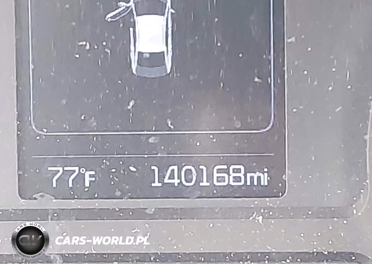 2018 Kia Forte Lx VIN:3KPFL4A79JE173352 - 14
