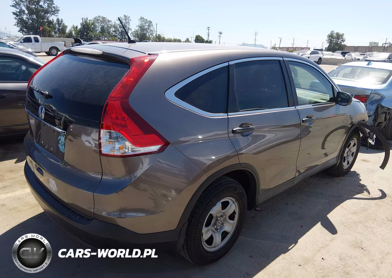 2013 Honda Cr-V Lx VIN:3CZRM3H32DG703185 - 4