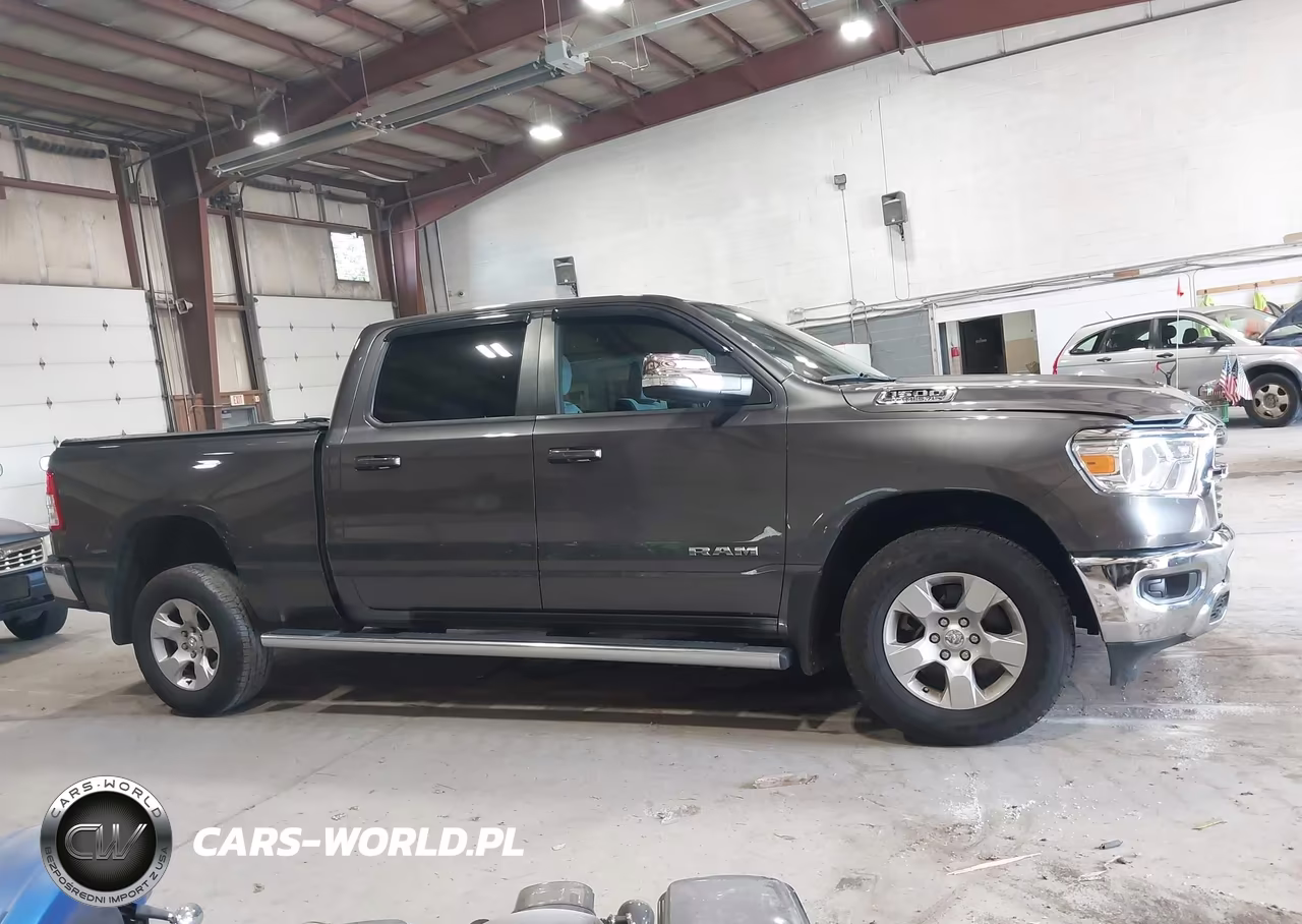 2021 Ram 1500 Big Horn 4X4 6'4 Box VIN:1C6SRFMT6MN552978 - 13