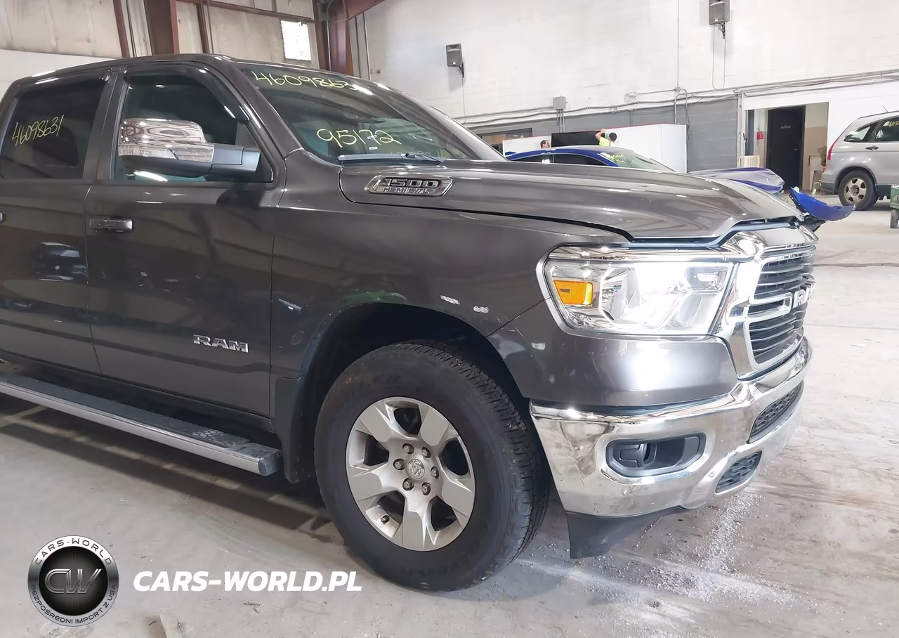 2021 Ram 1500 Big Horn 4X4 6'4 Box VIN:1C6SRFMT6MN552978 - 18