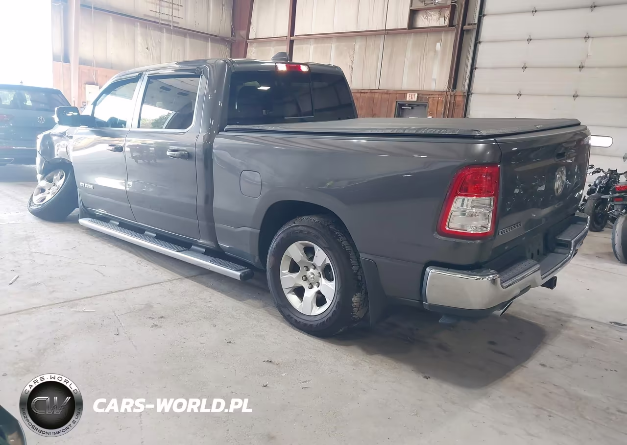 2021 Ram 1500 Big Horn 4X4 6'4 Box VIN:1C6SRFMT6MN552978 - 3