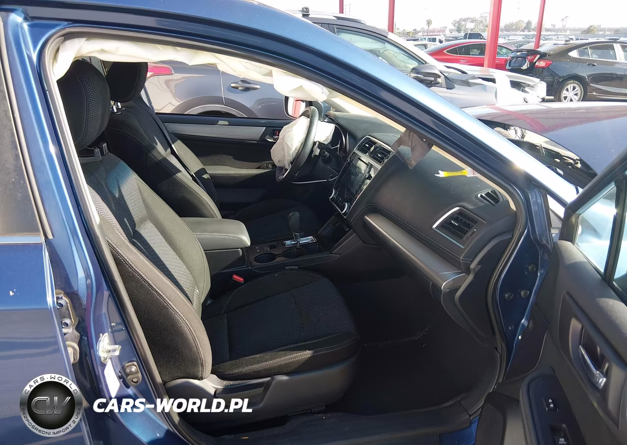 2019 Subaru Outback 2.5I Premium VIN:4S4BSAFC7K3255025 - 5