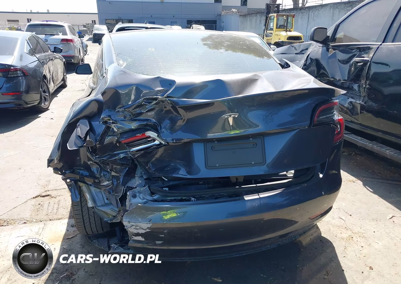 2023 Tesla Model 3 Rear-Wheel Drive VIN:5YJ3E1EA7PF699953 - 17