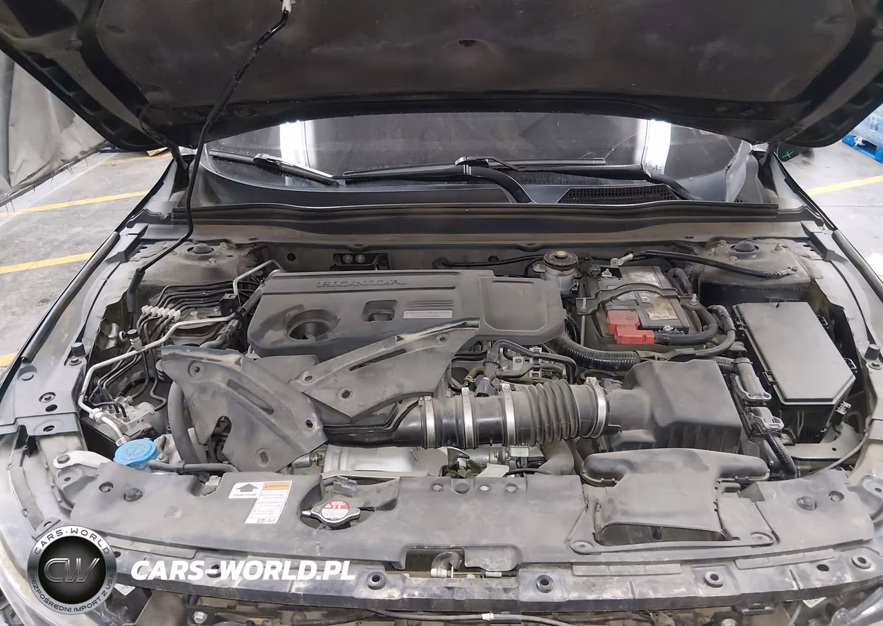 2018 Honda Accord Touring 2.0T VIN:1HGCV2F90JA048045 - 10