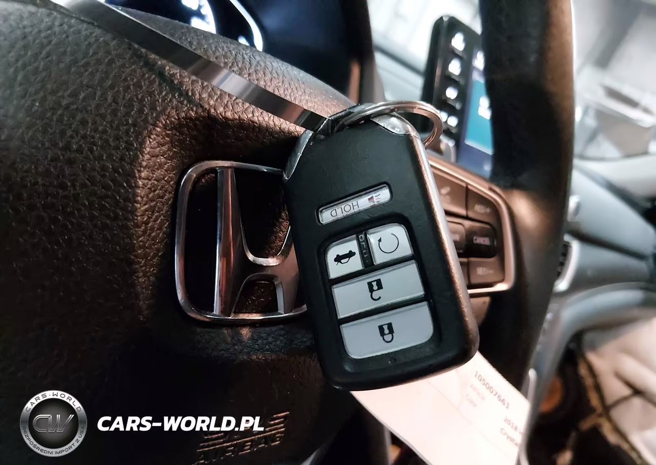 2018 Honda Accord Touring 2.0T VIN:1HGCV2F90JA048045 - 11