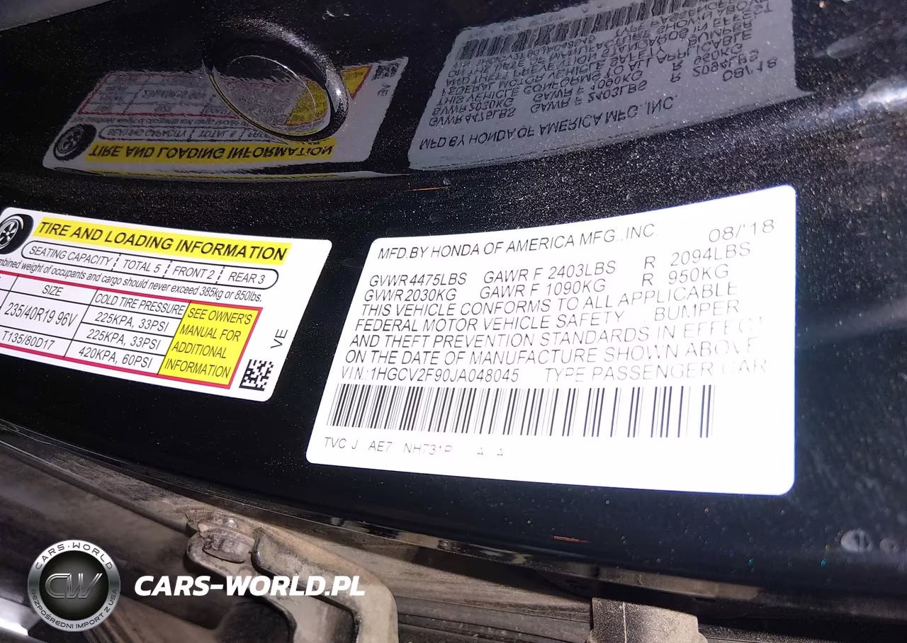 2018 Honda Accord Touring 2.0T VIN:1HGCV2F90JA048045 - 9