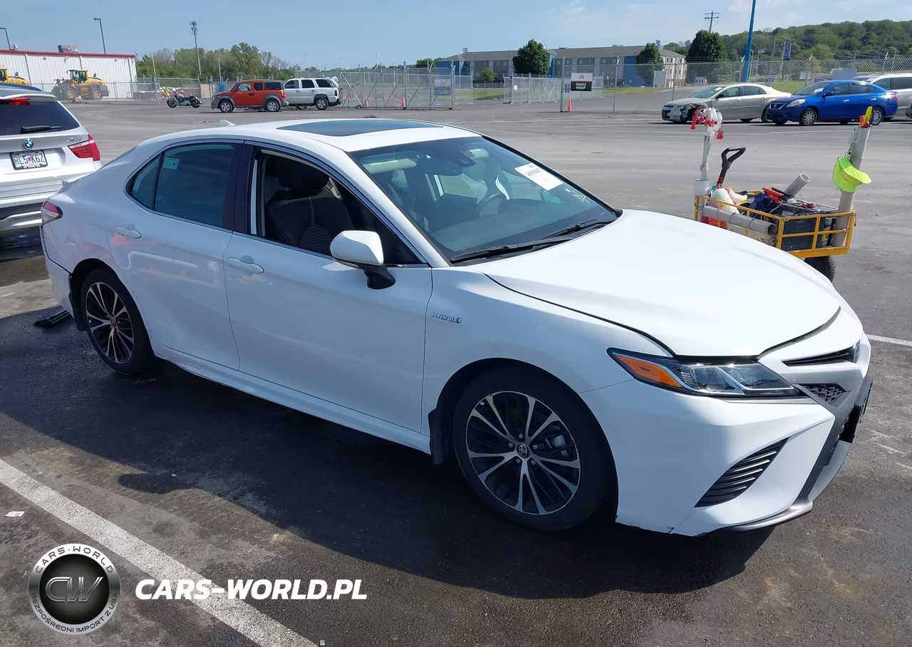 2020 Toyota Camry Se Hybrid