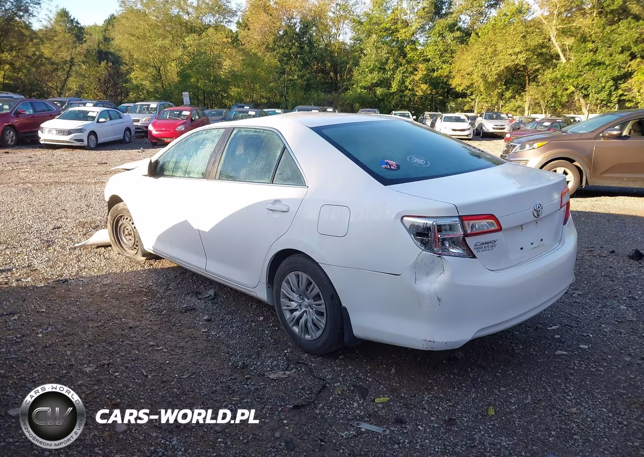 2013 Toyota Camry Le VIN:4T1BF1FK7DU204942 - 3