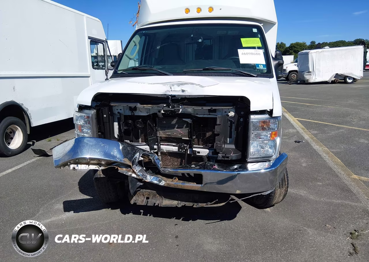 2022 Ford E-350 Cutaway VIN:1FDWE3FN7NDC36091 - 11