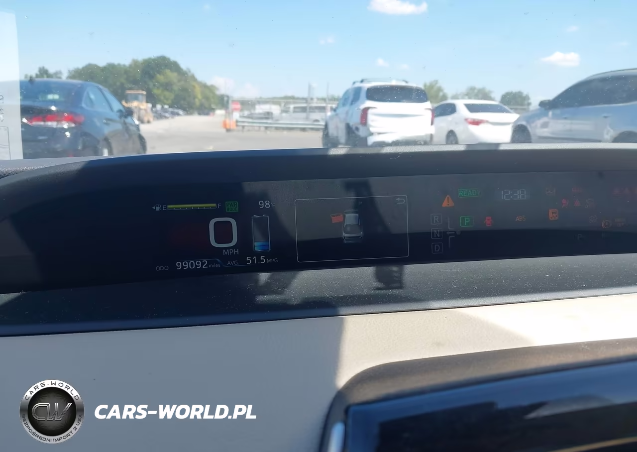 2017 Toyota Prius Four VIN:JTDKARFU4H3046042 - 7