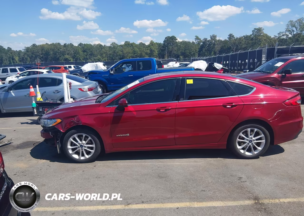 2019 Ford Fusion Hybrid Se VIN:3FA6P0LU6KR212768 - 14