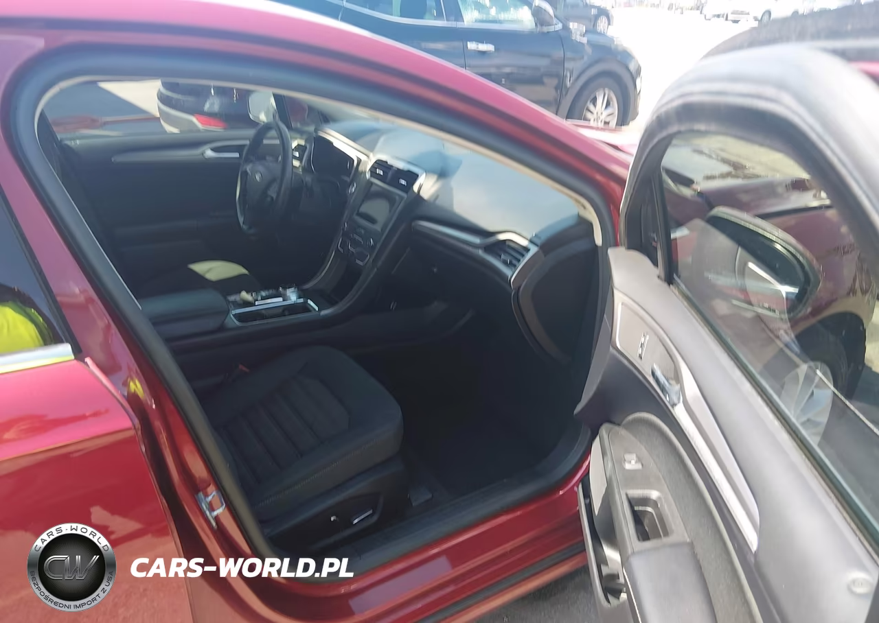 2019 Ford Fusion Hybrid Se VIN:3FA6P0LU6KR212768 - 5