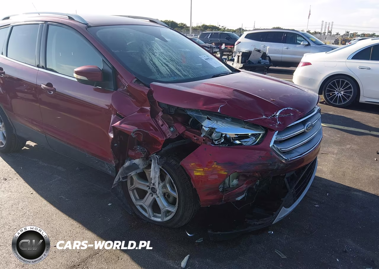 2017 Ford Escape Titanium VIN:1FMCU9JDXHUE33137 - 6