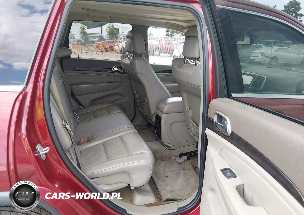 2012 Jeep Grand Cherokee Laredo VIN:1C4RJFAG6CC219390 - 8