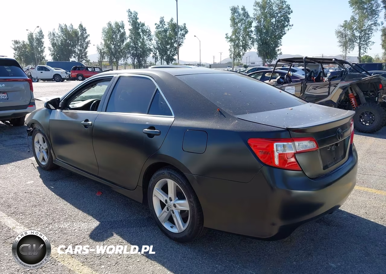 2013 Toyota Camry Se VIN:4T1BF1FK6DU255817 - 3