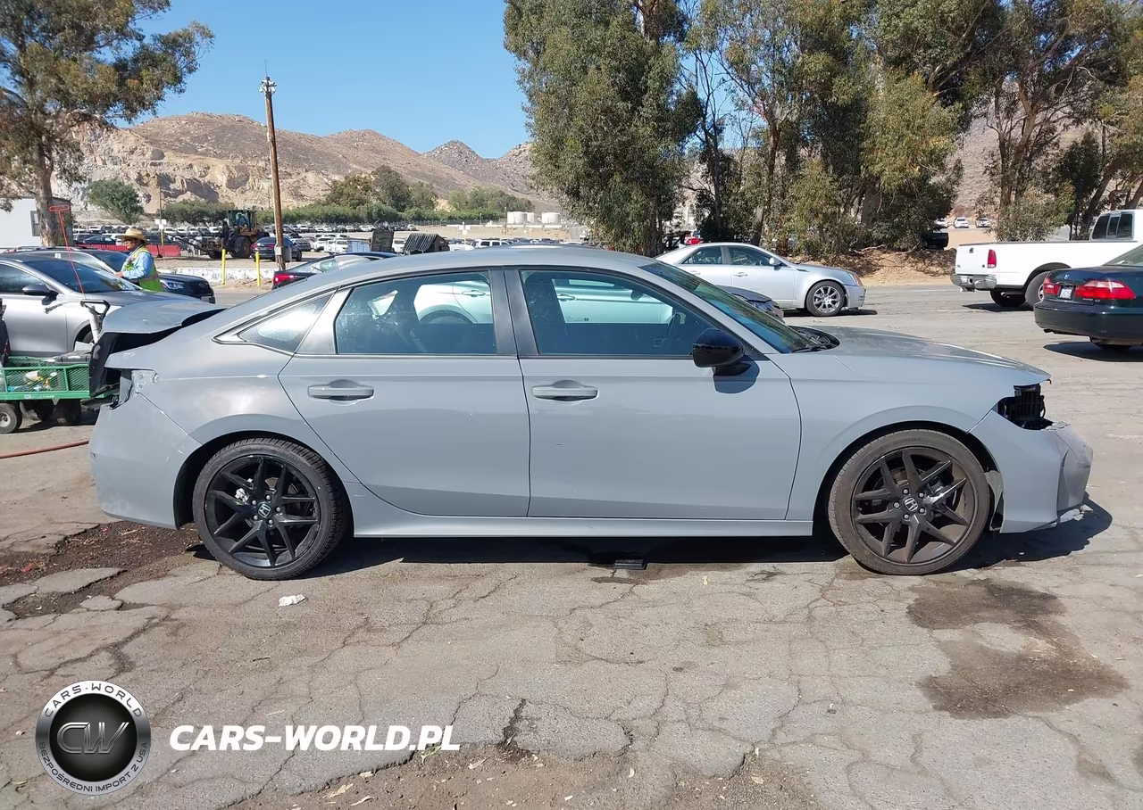 2025 Honda Civic Sport VIN:2HGFE2F58SH549620 - 13