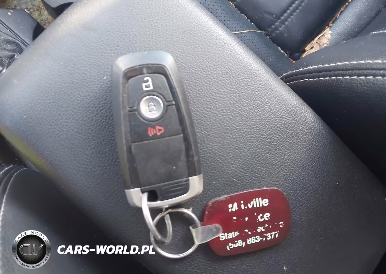 2018 Ford Ecosport Titanium VIN:MAJ6P1WL9JC184812 - 11