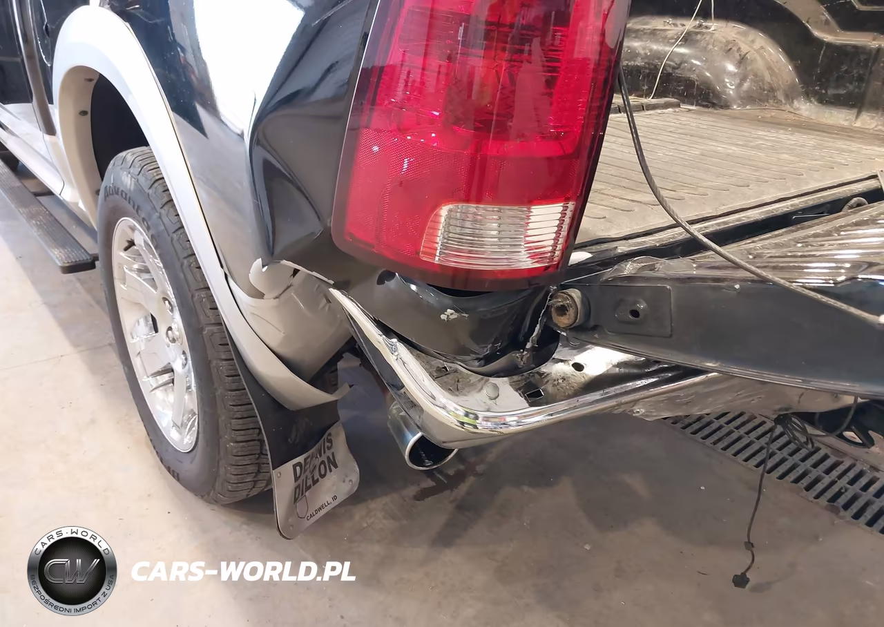 2012 Ram 1500 Laramie VIN:1C6RD7NT5CS276617 - 6