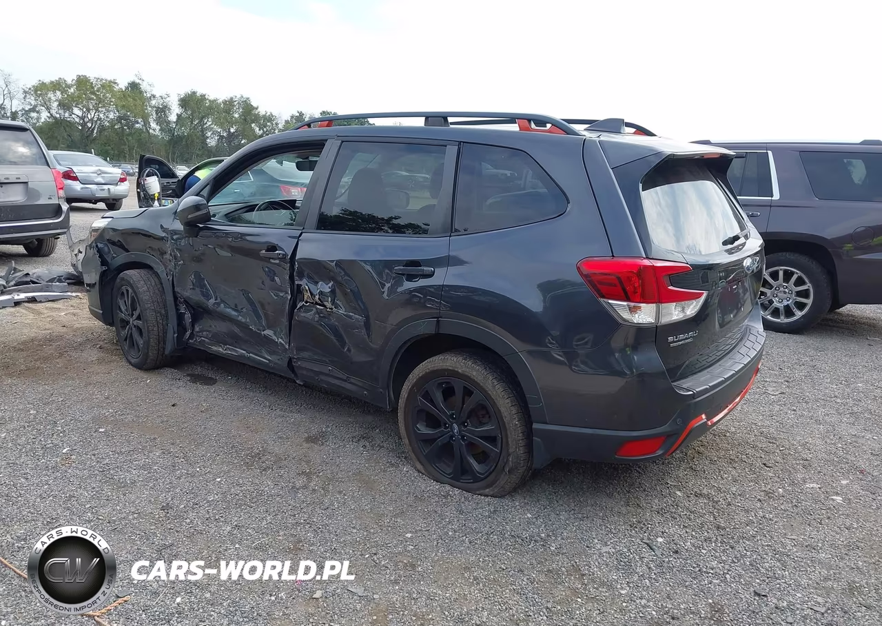2019 Subaru Forester Sport VIN:JF2SKAPC7KH421244 - 3