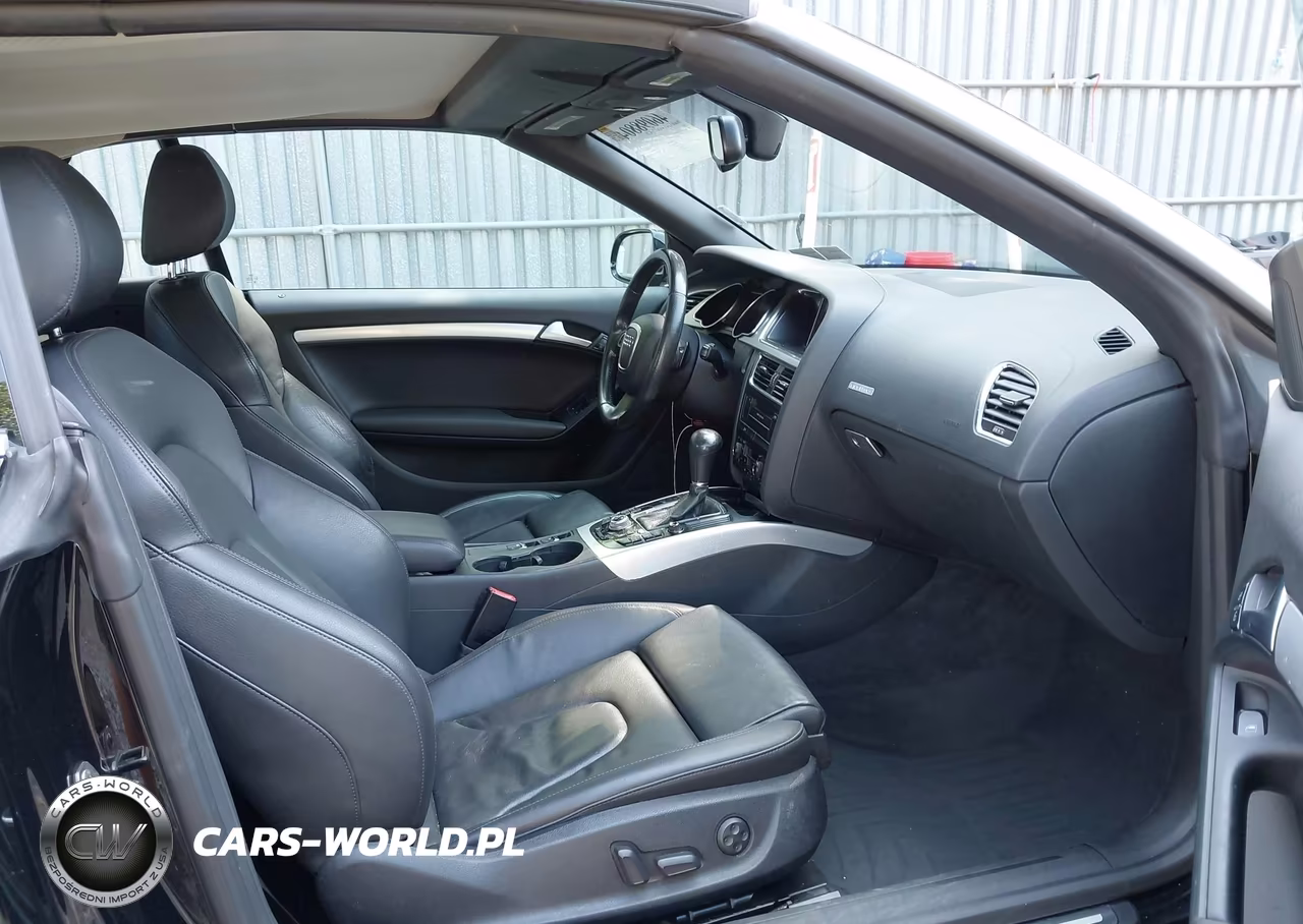 2012 Audi A5 2.0T Premium VIN:WAULFAFH6CN004637 - 5