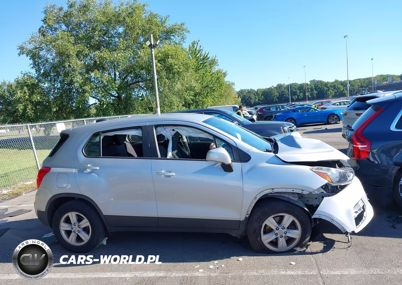 2017 Chevrolet Trax Ls VIN:3GNCJNSB0HL194895 - 13