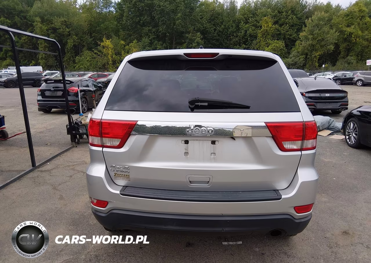 2012 Jeep Grand Cherokee Laredo VIN:1C4RJFAG9CC214801 - 16
