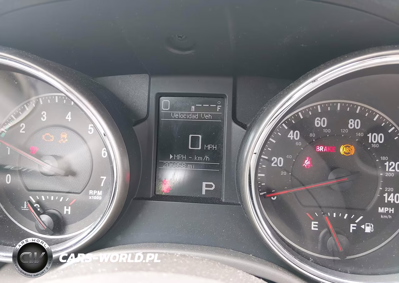 2012 Jeep Grand Cherokee Laredo VIN:1C4RJFAG9CC214801 - 7