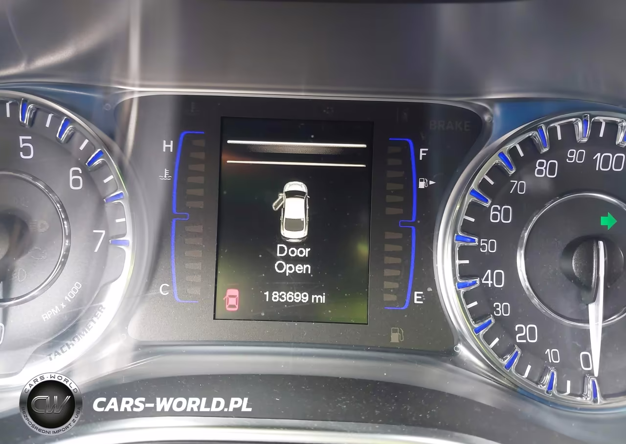 2015 Chrysler 200 Limited VIN:1C3CCCABXFN593842 - 15