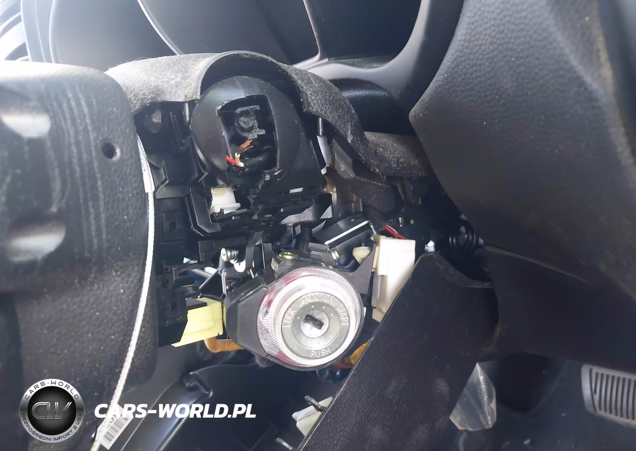 2018 Kia Soul + VIN:KNDJP3A53J7586164 - 17