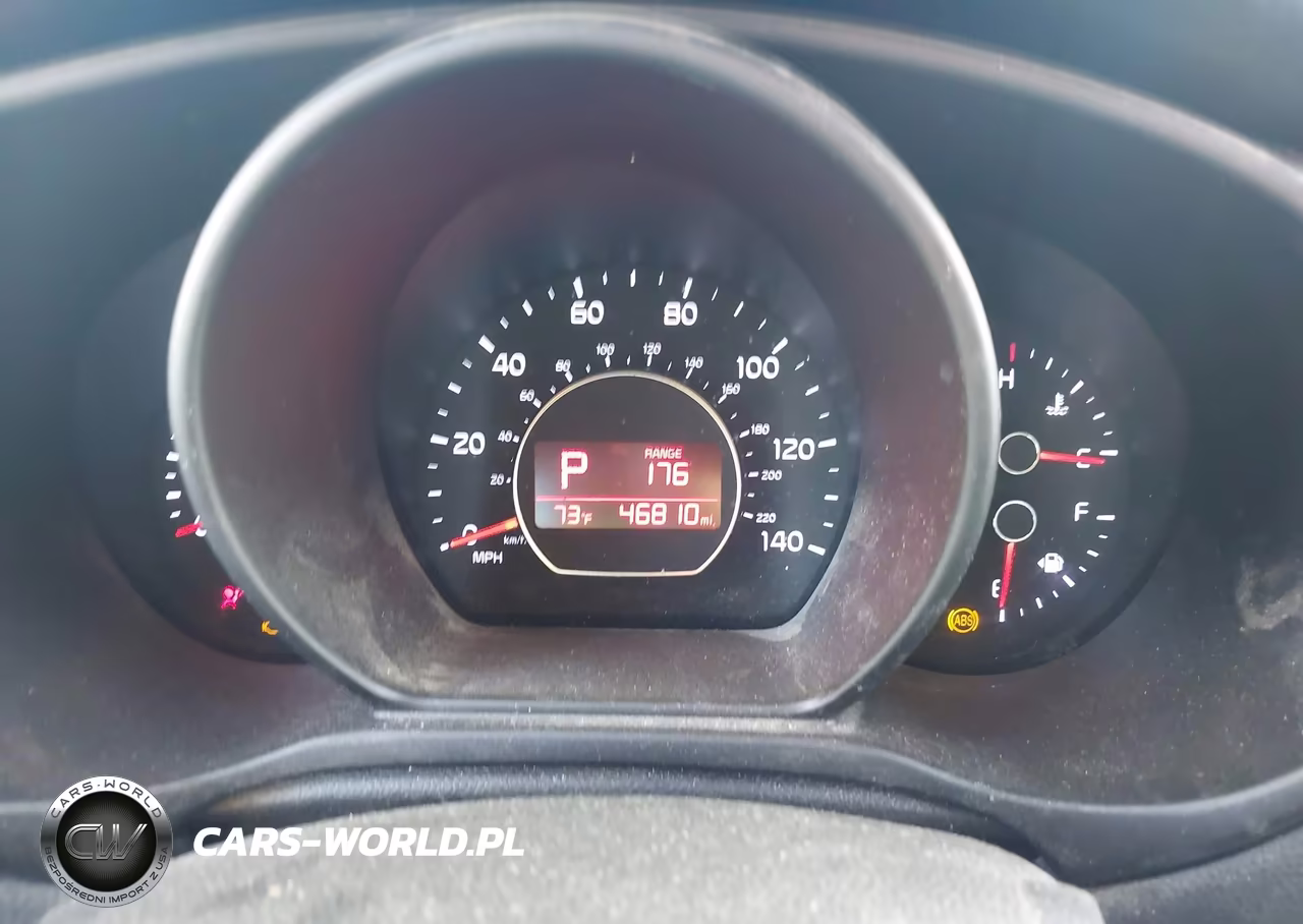 2018 Kia Soul + VIN:KNDJP3A53J7586164 - 7