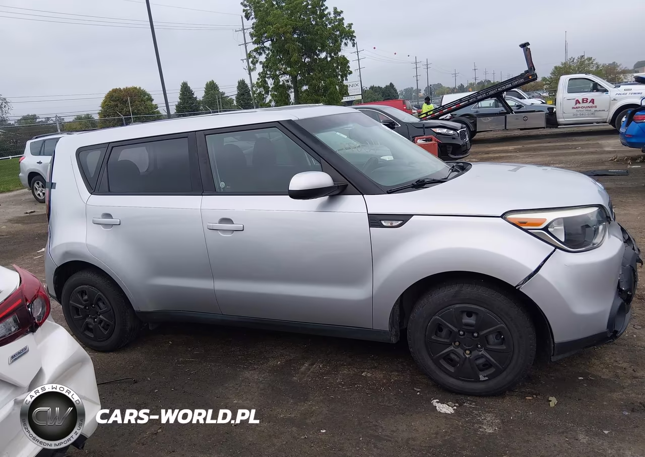 2014 Kia Soul VIN:KNDJN2A28E7726110 - 13