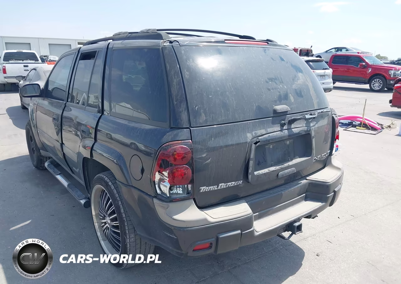 2003 Chevrolet Trailblazer Ls VIN:1GNDS13S132277657 - 3