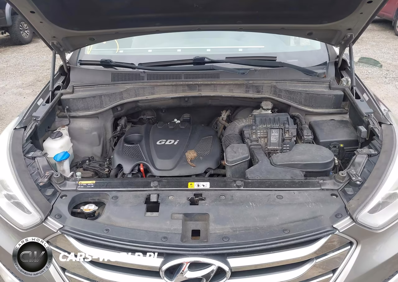 2016 Hyundai Santa Fe Sport 2.4L VIN:5XYZU3LB2GG374642 - 10